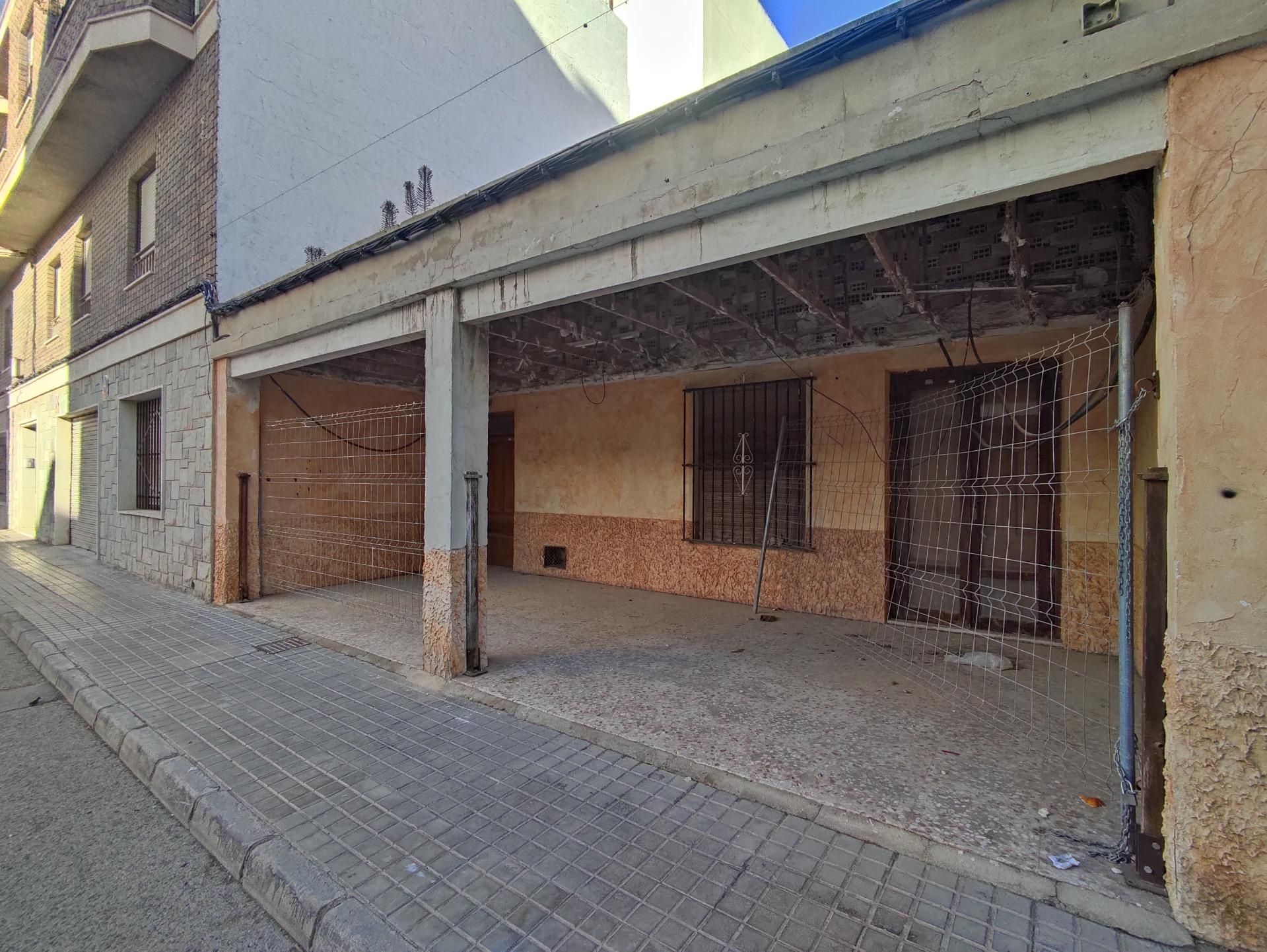 Exterior view of House or chalet for sale in Elche / Elx  with Terrace and Storage room