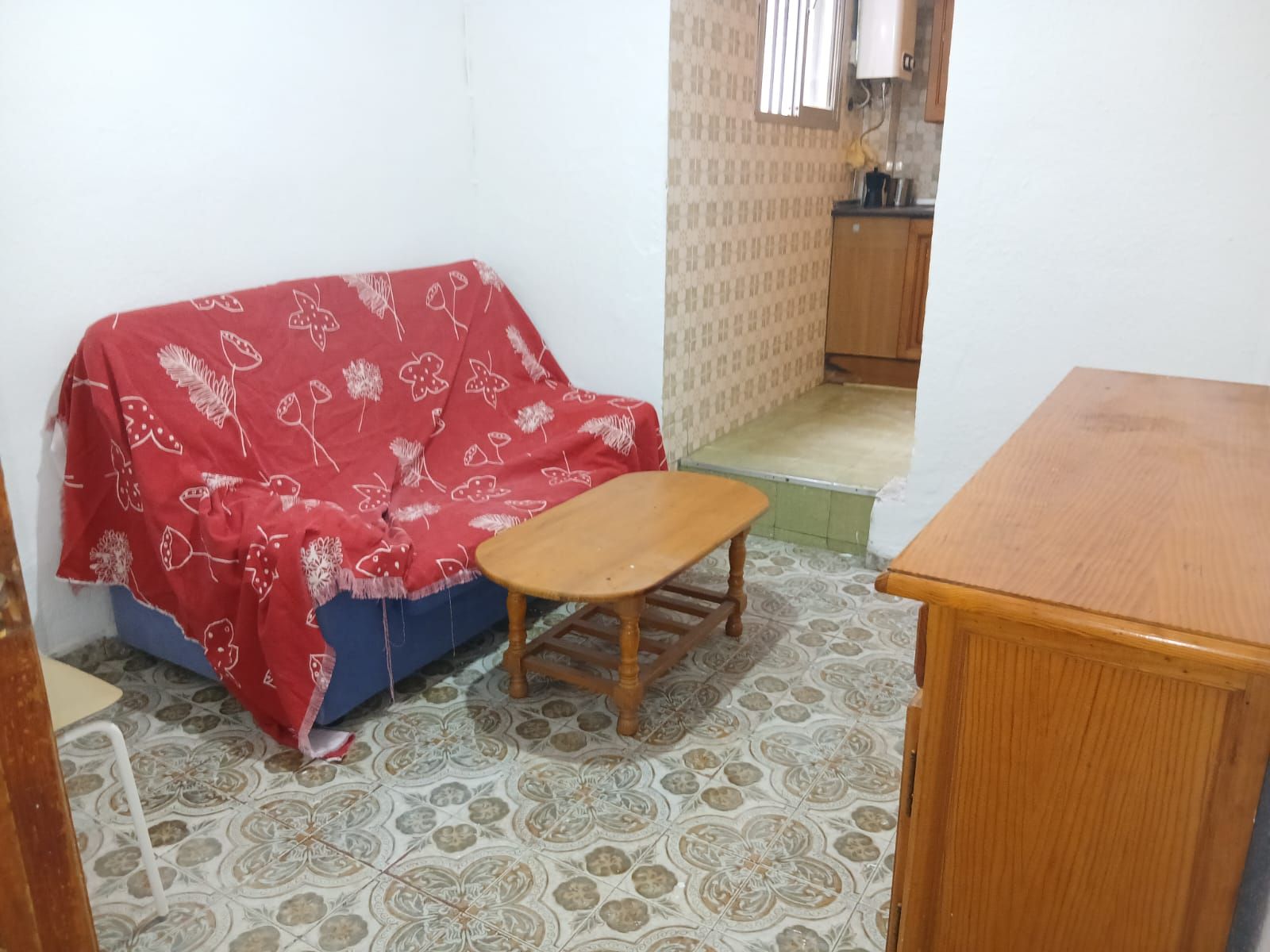 Sala de estar de Piso de alquiler en  Granada Capital con Amueblado, Lavadora y Microondas