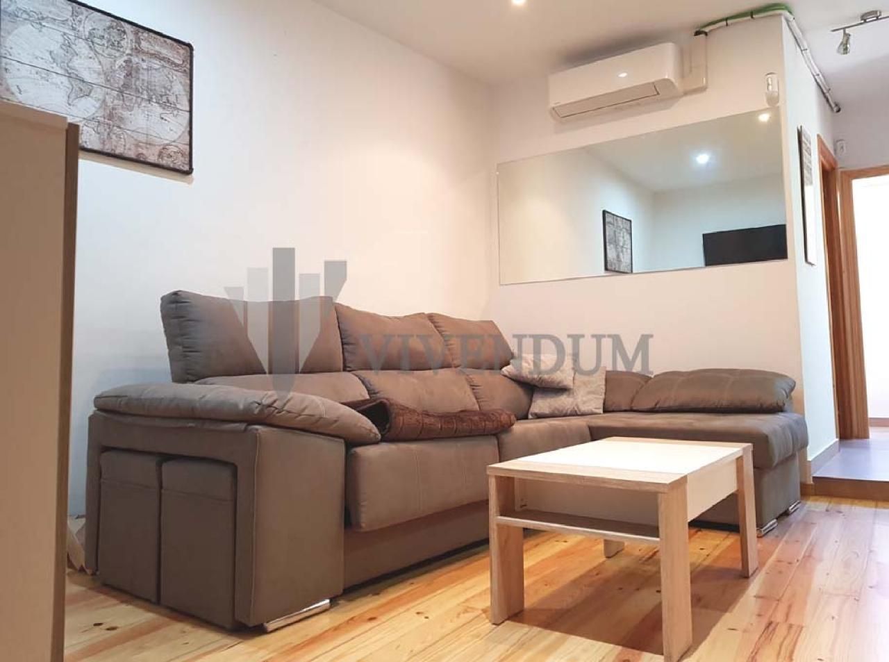 Living room of Flat for sale in Vigo   with Air Conditioner and Heating