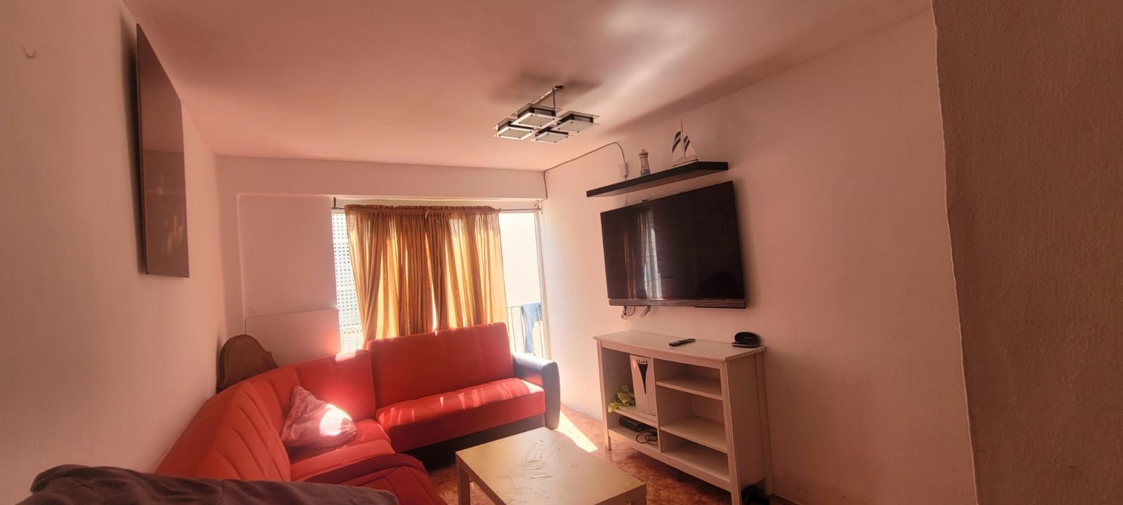 Sala d'estar de Pis en venda en  Palma de Mallorca amb Balcó