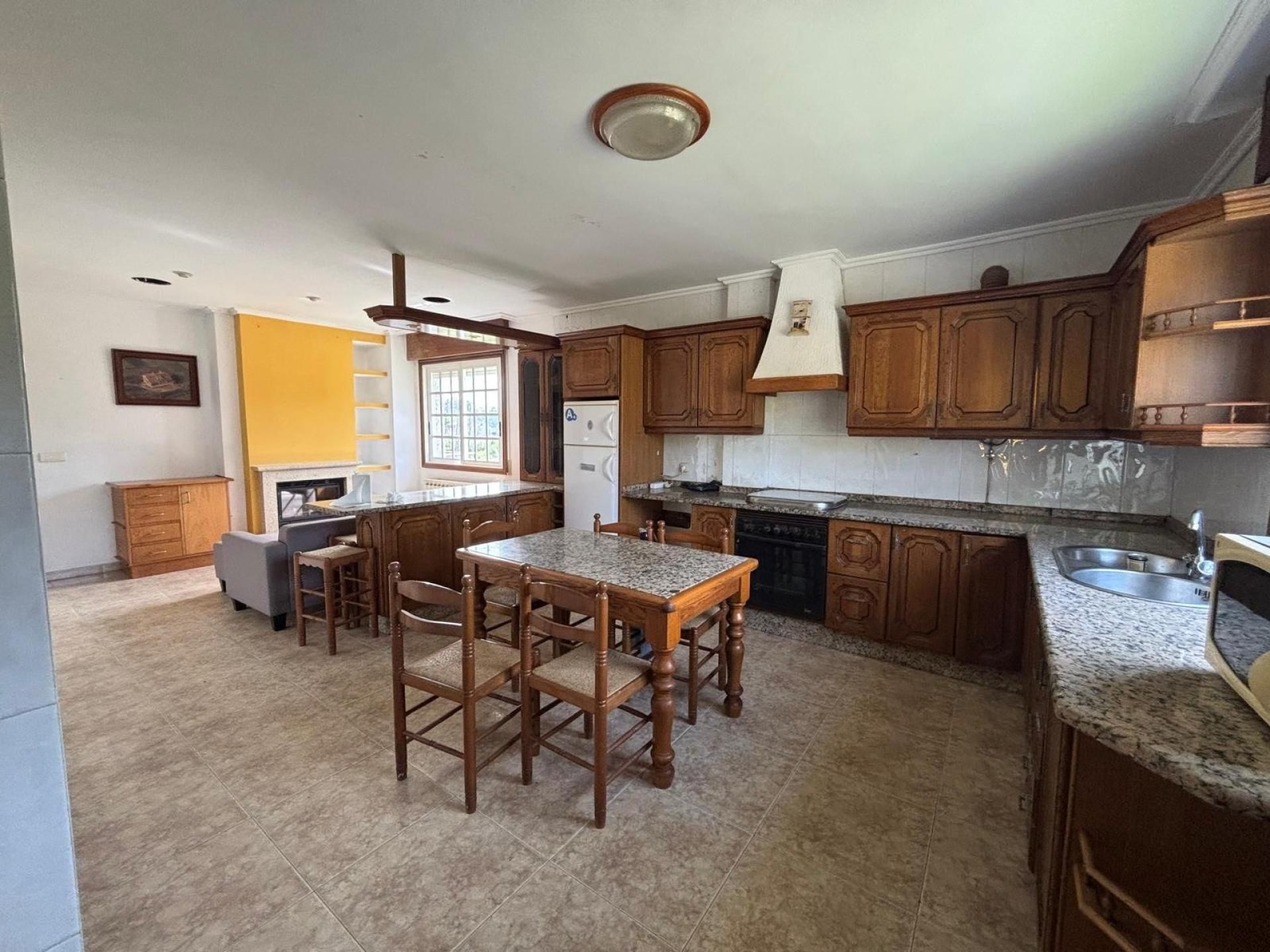 Kitchen of House or chalet for sale in Pazos de Borbén  with Heating, Terrace and Balcony
