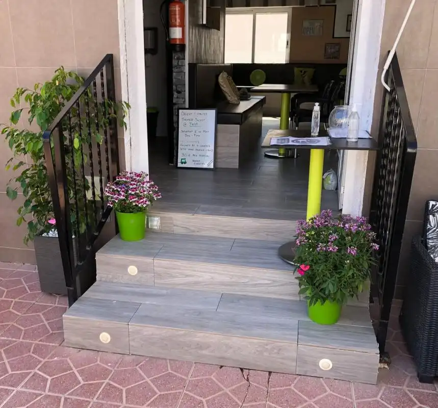 Local en venta en Calle Rio Segura, Panorama - Sierramar