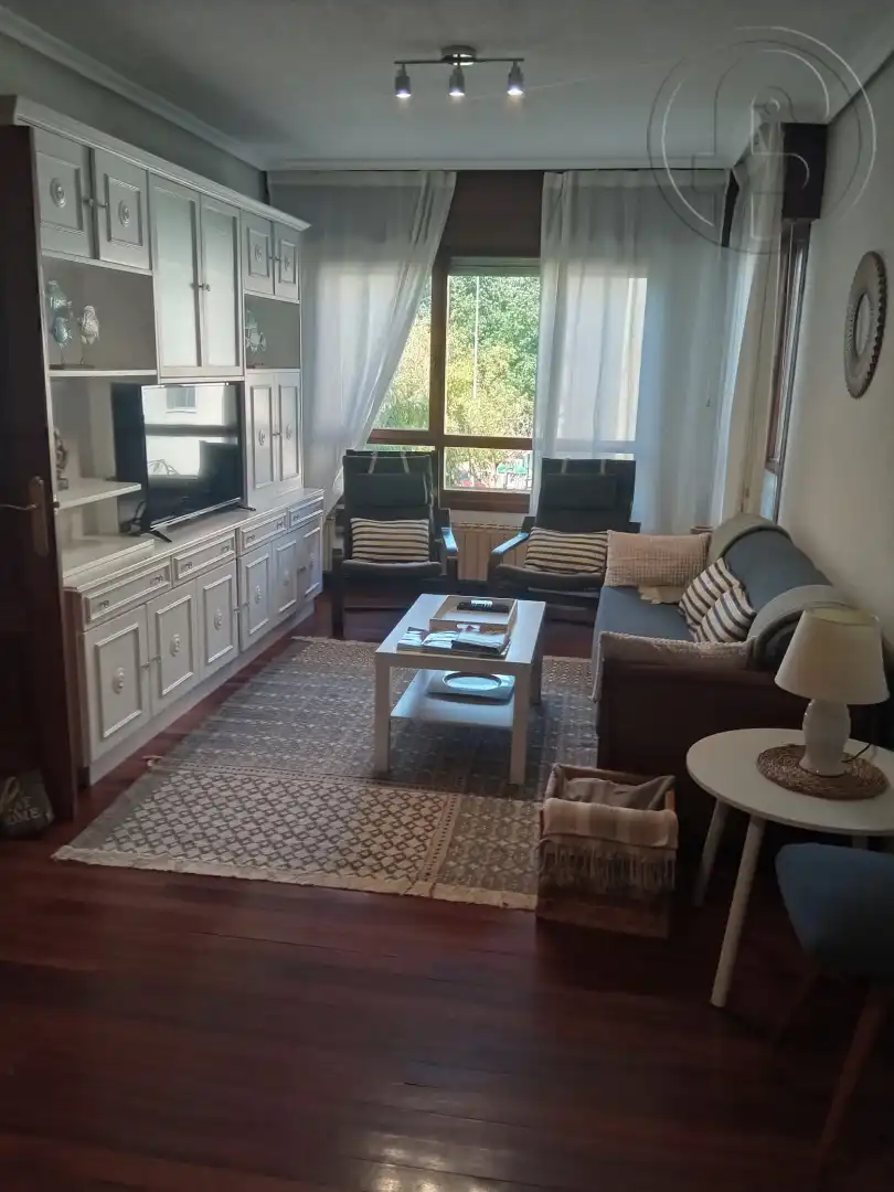 Sala de estar de Piso de alquiler en Santander con Calefacción, Amueblado y Microondas