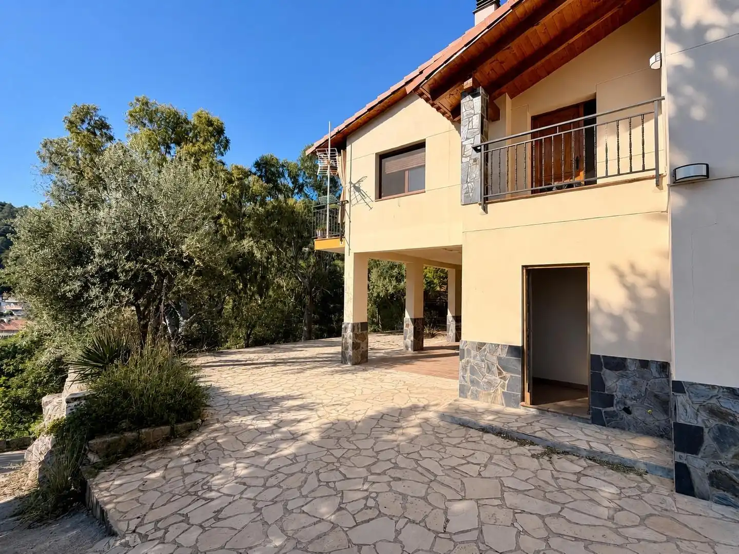 Vista exterior de Casa o chalet en venta en Bigues i Riells del Fai con Calefacción, Jardín privado y Terraza