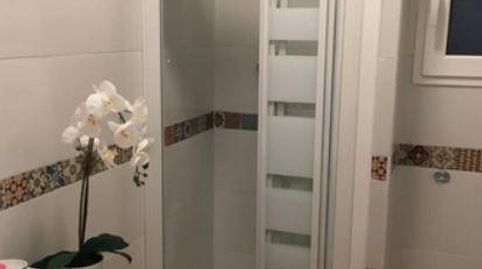 Foto 2 de Piso de alquiler en El Plantinar – Avda. La Paz - El Juncal, Sevilla Capital