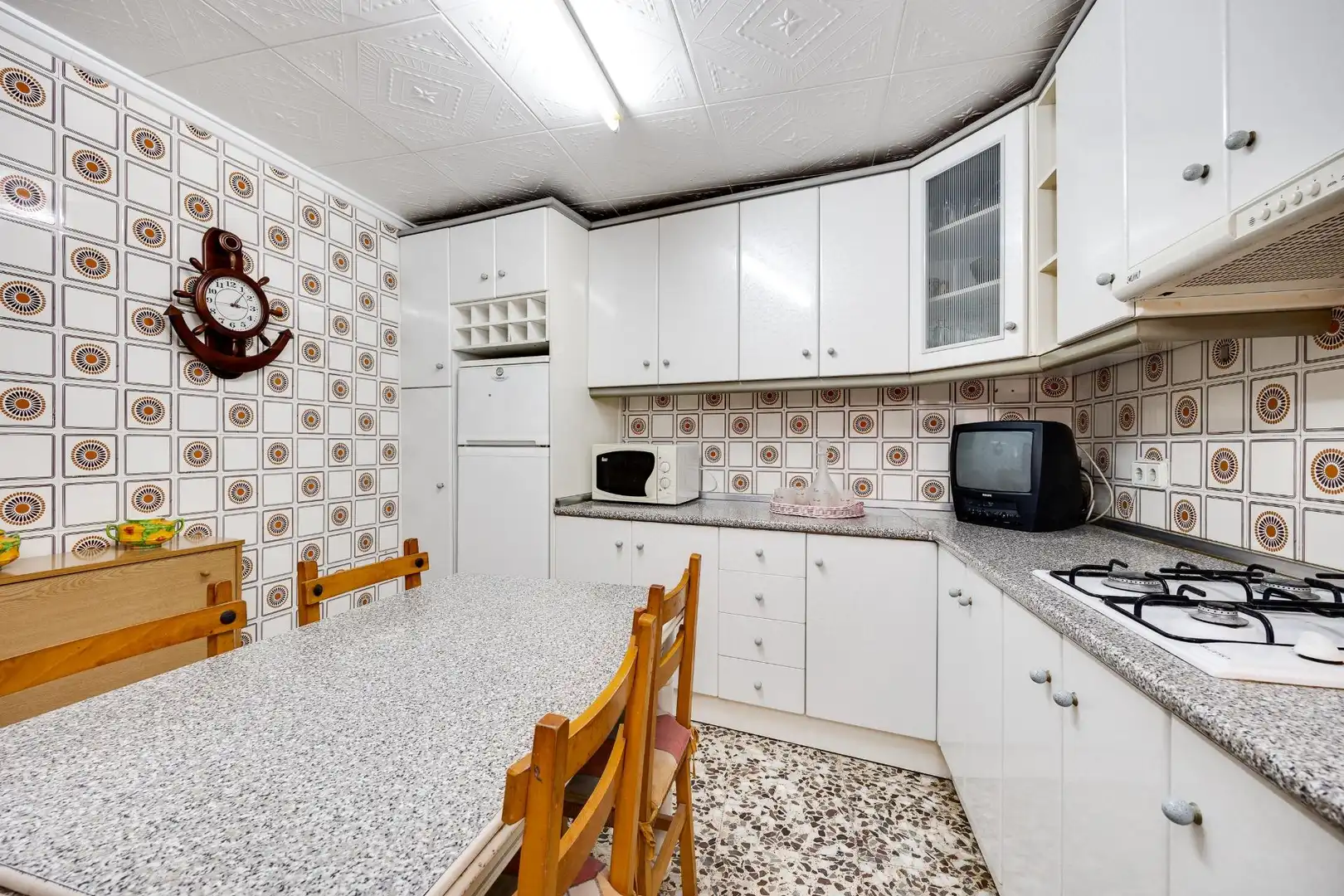 Küche von Wohnungen zum Verkauf in Torrevieja mit Terrasse, Möbliert und Balkon