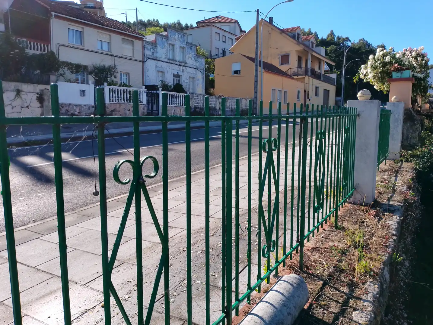 Vista exterior de Casa o xalet en venda en Ribeira amb Calefacció, Jardí privat i Terrassa