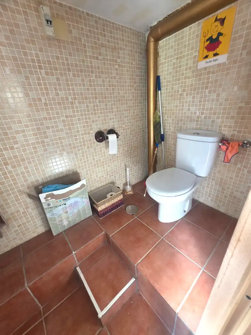 Baño de Casa o chalet en venta en Galápagos con Calefacción, Jardín privado y Terraza