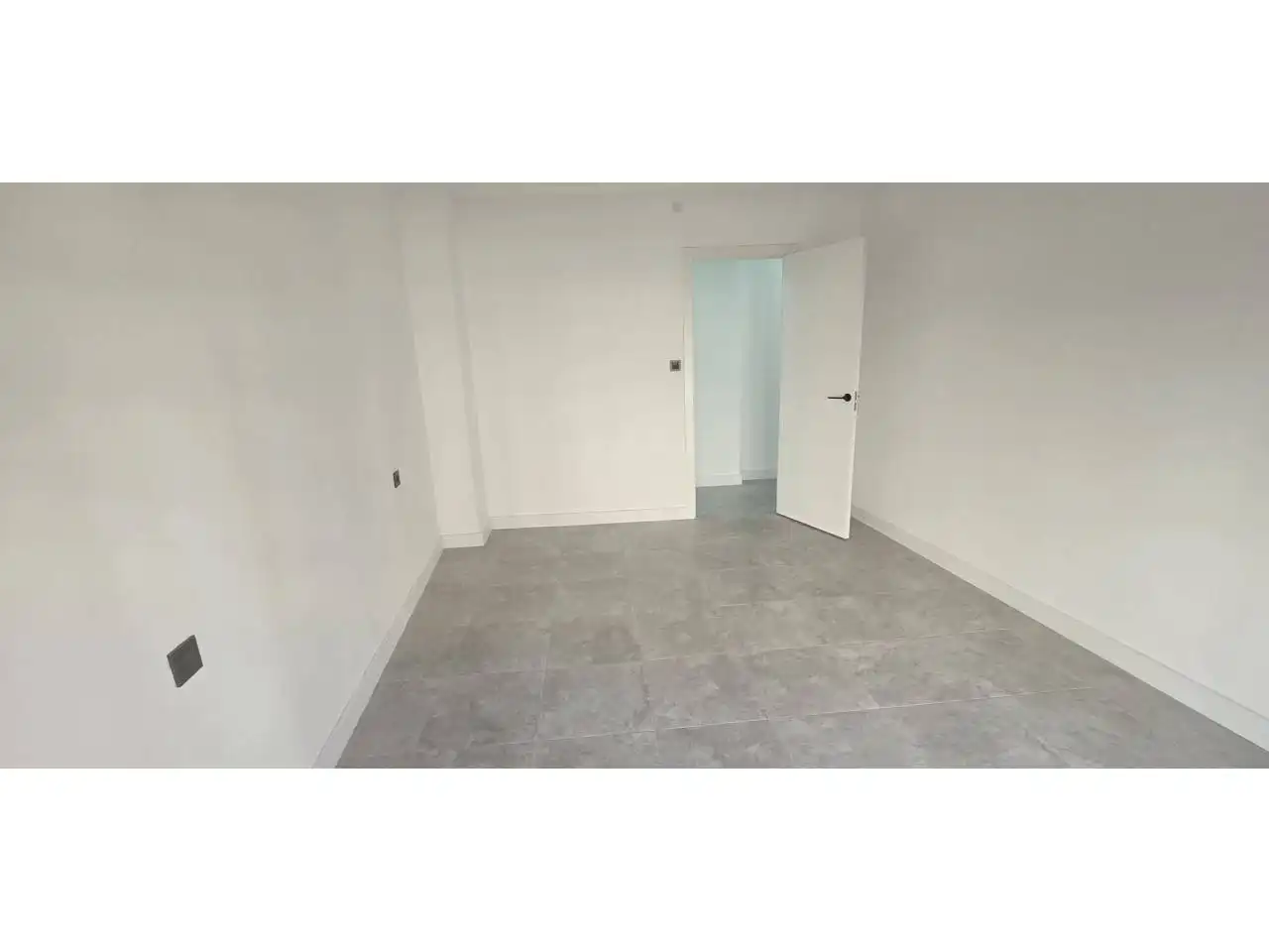 Piso en venta en Calle Jerónimo Santa Fe, San José