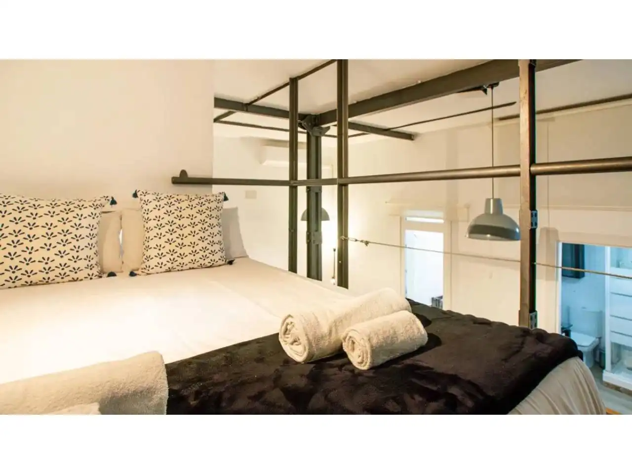 Bedroom of Study for sale in Barcelona  with Parquet flooring