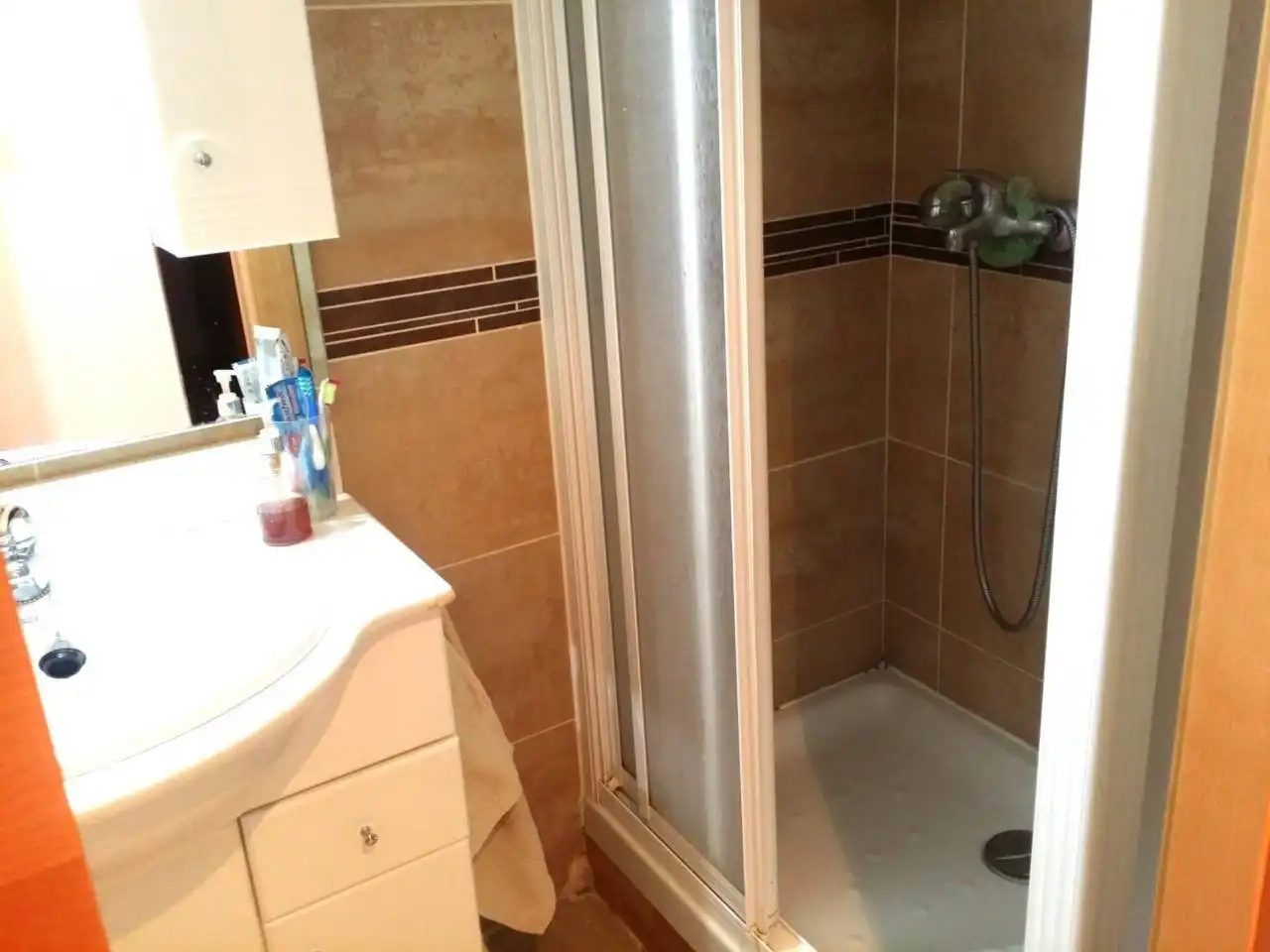 Bathroom of Flat for sale in Terrassa