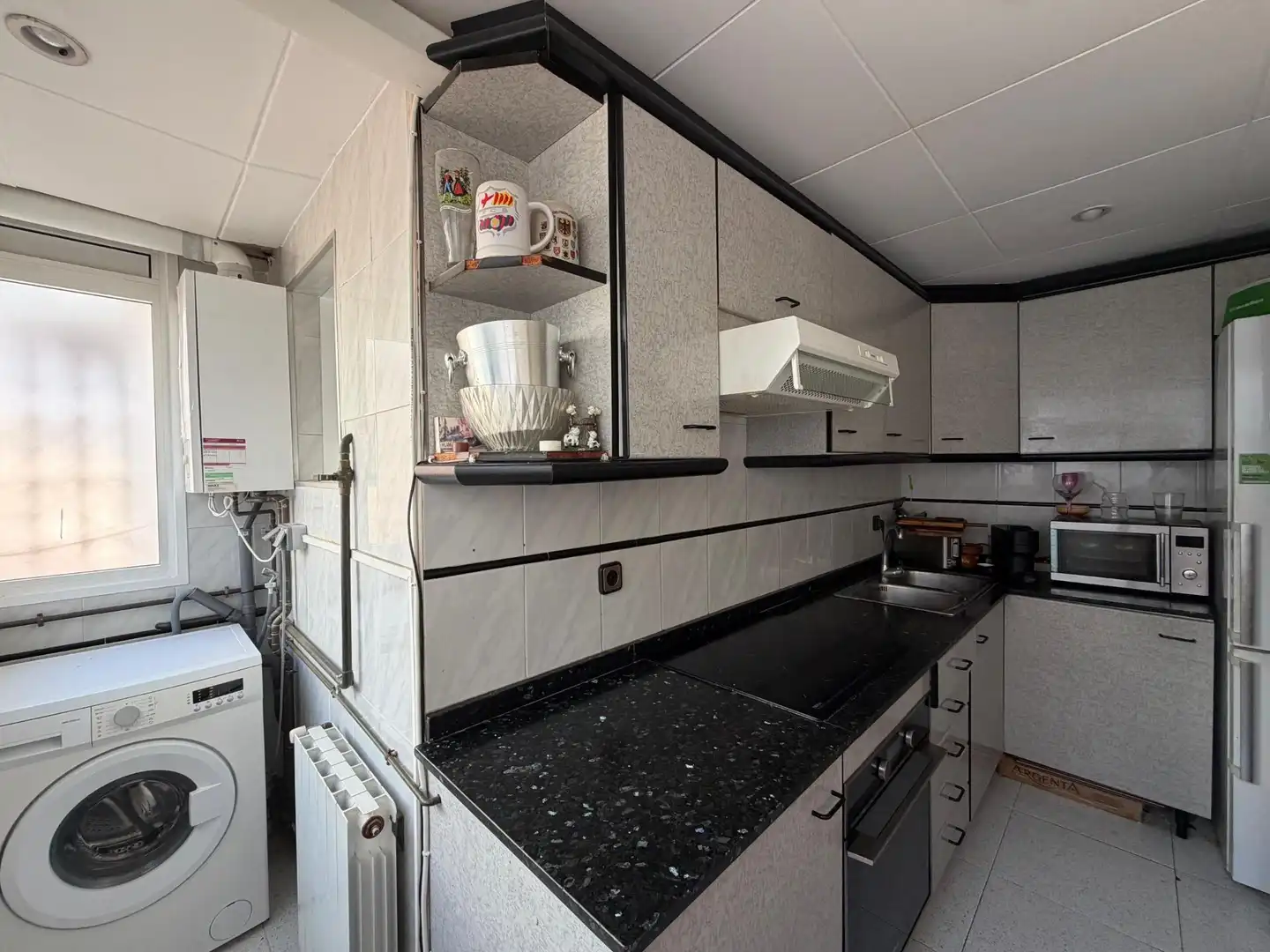 Küche von Wohnung zum Verkauf in Viladecans