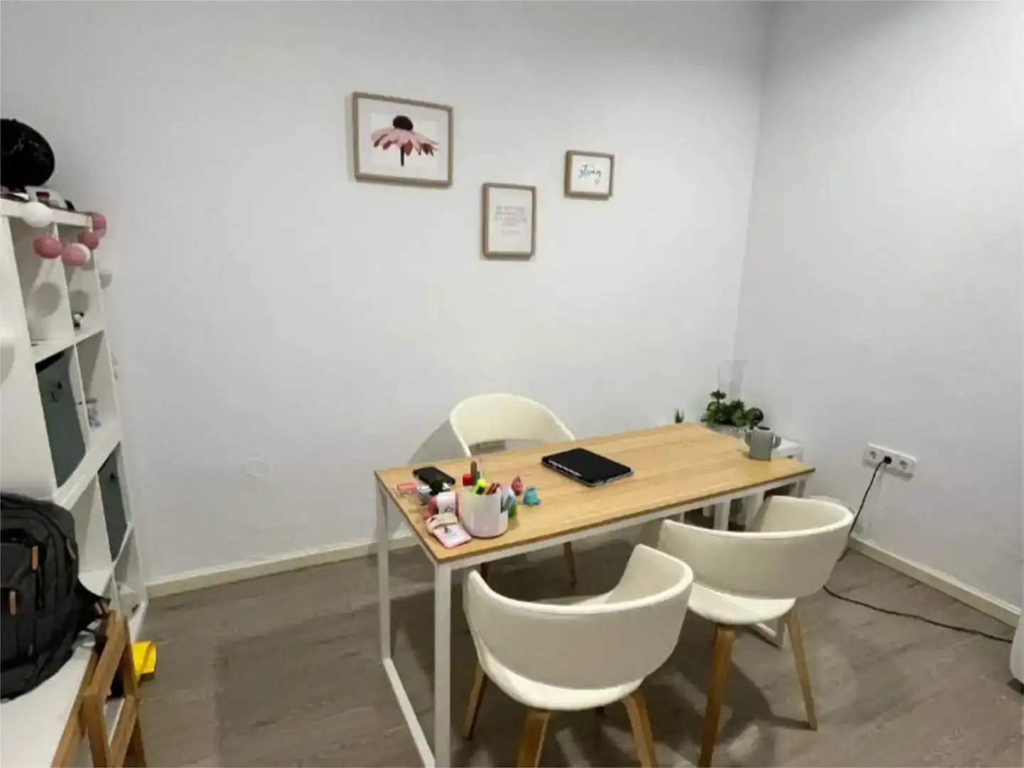 Esszimmer von Büro zur Miete in San Fernando