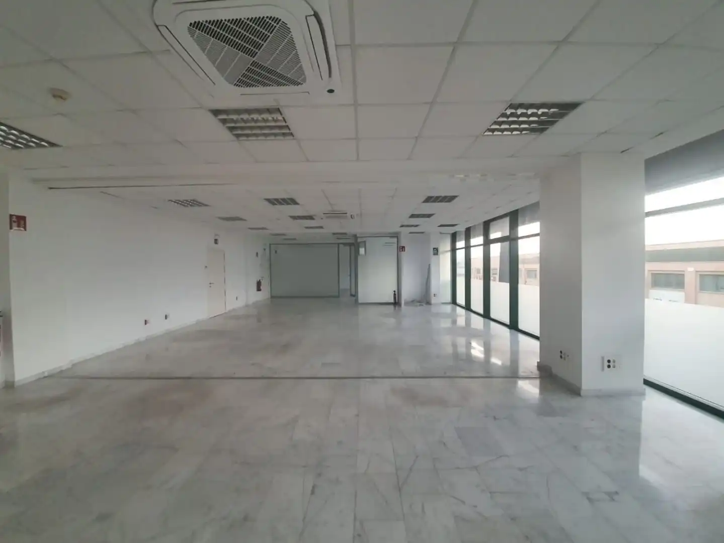 Büro zur Miete in Calle Aviación, imagen 6