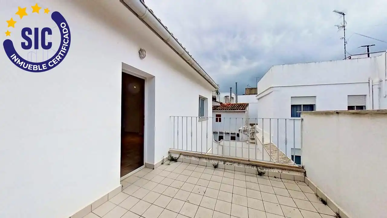 Außenansicht von Haus oder Chalet zur Miete in Chiva mit Heizung und Terrasse