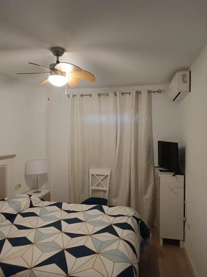Bedroom of Flat for rent in Cartagena  with Air Conditioner, Heating and Parquet flooring