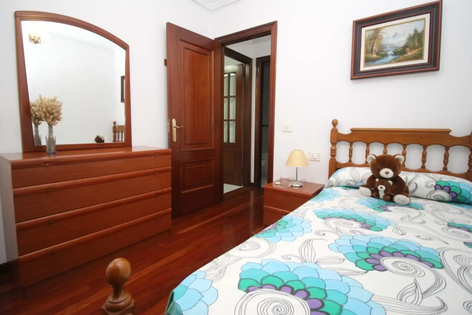 Bedroom of Flat for rent in Betanzos  with Parquet flooring, Storage room and Furnished