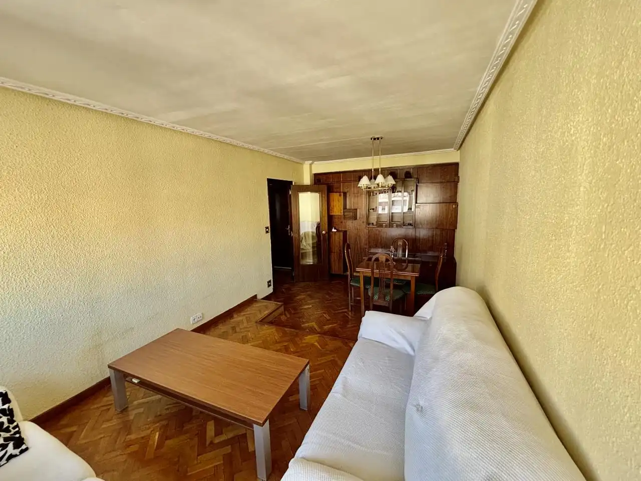 Sala de estar de Piso en venta en Zaragoza con Aire acondicionado, Calefacción y Parquet