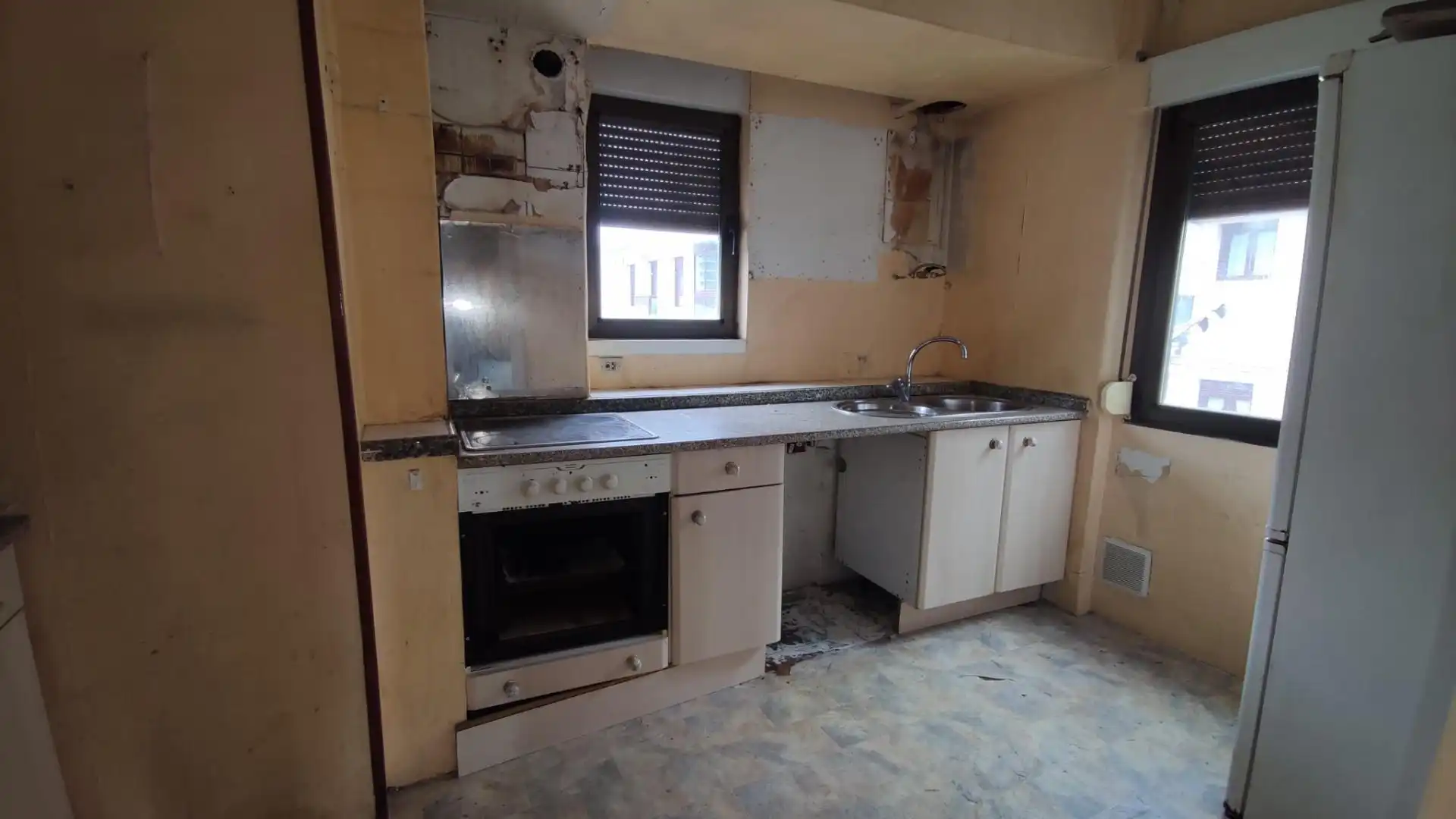 Cocina de Piso en venta en Eibar con Calefacción y Balcón