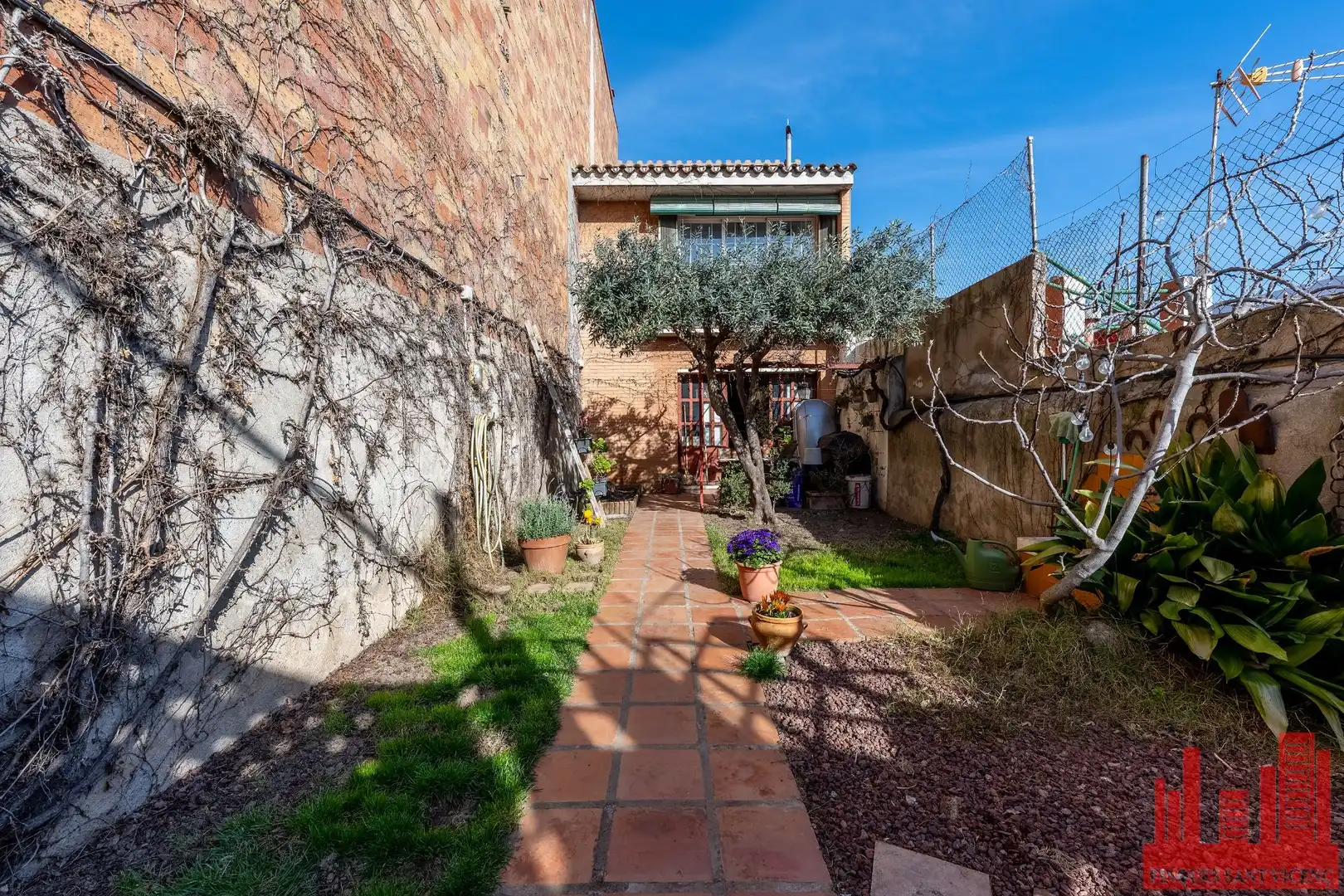 Jardín de Casa o chalet en venta en Sant Vicenç Dels Horts con Aire acondicionado, Calefacción y Jardín privado