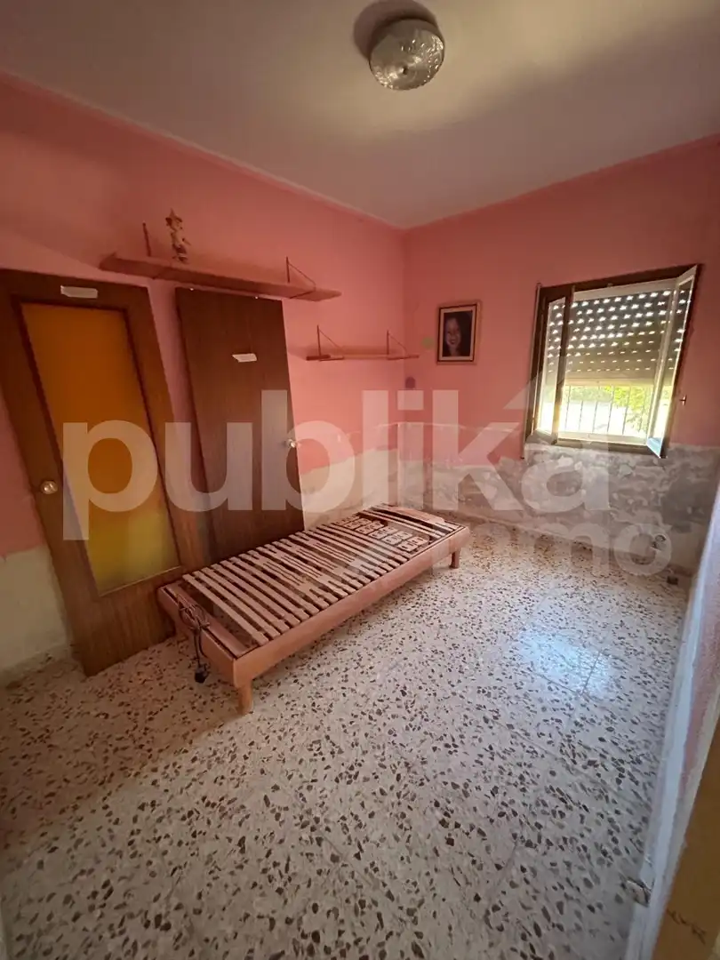Dormitori de Finca rústica en venda en Elche / Elx amb Terrassa, Traster i Piscina