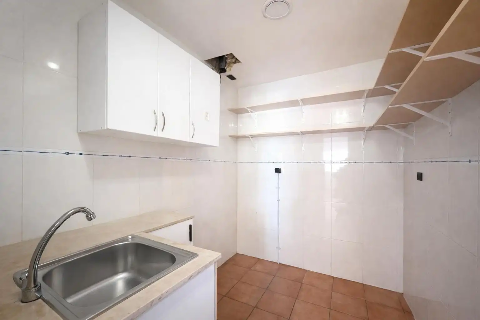 Business premises for sale in Calle Cabo Peñas, imagen 12