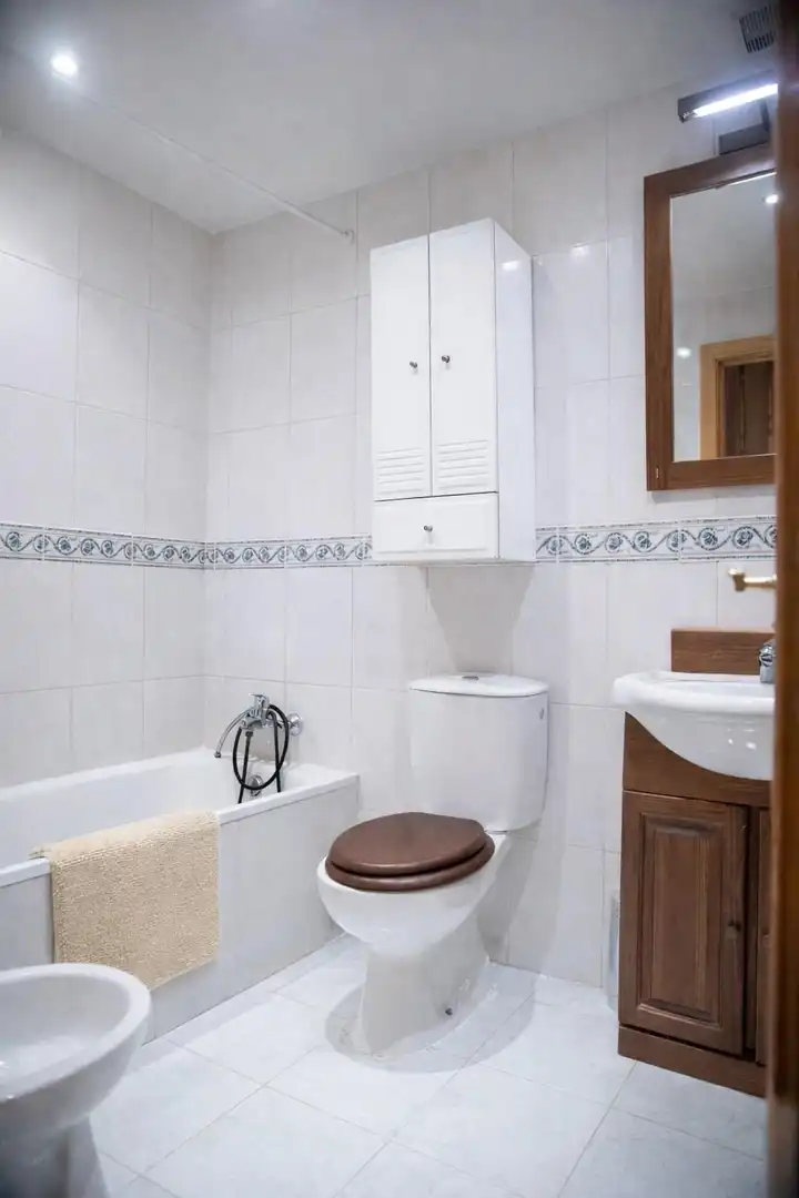 Baño de Casa adosada en venta en Rivas-Vaciamadrid con Aire acondicionado, Calefacción y Jardín privado