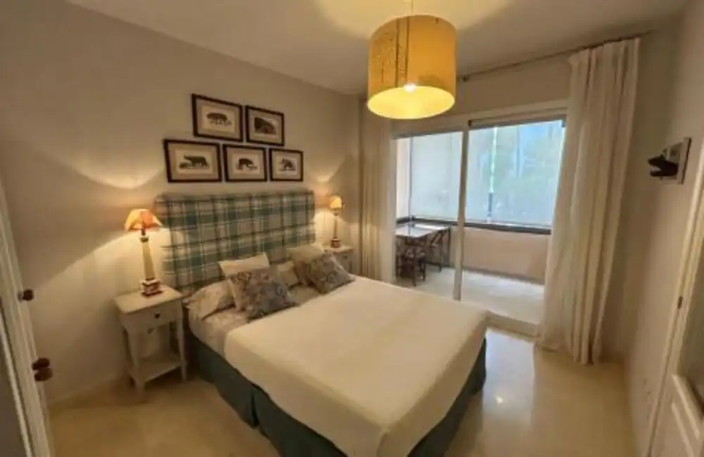 Dormitori de Planta baixa de lloguer en Marbella amb Aire condicionat, Terrassa i Traster