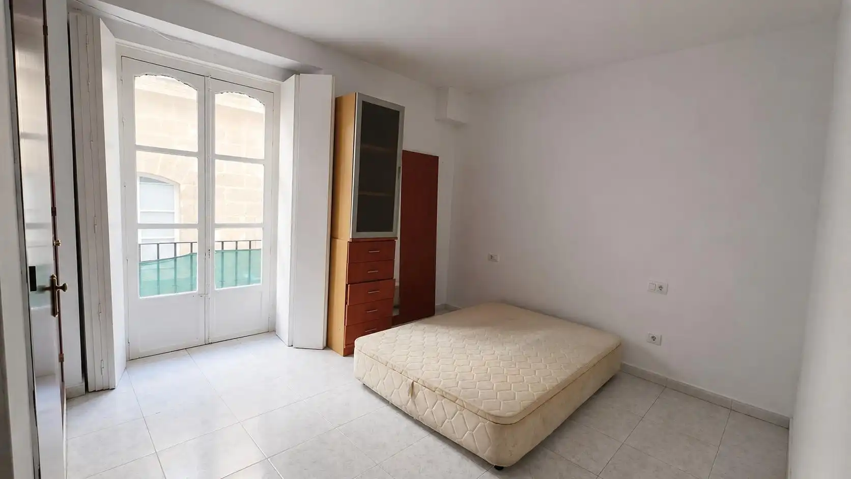 Bedroom of Flat for sale in Cádiz  with Balcony