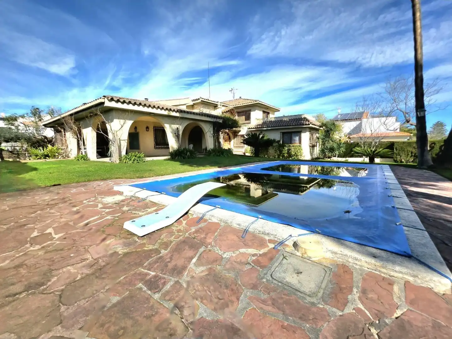 Jardí de Casa o xalet en venda en Castellón de la Plana / Castelló de la Plana amb Calefacció, Jardí privat i Terrassa