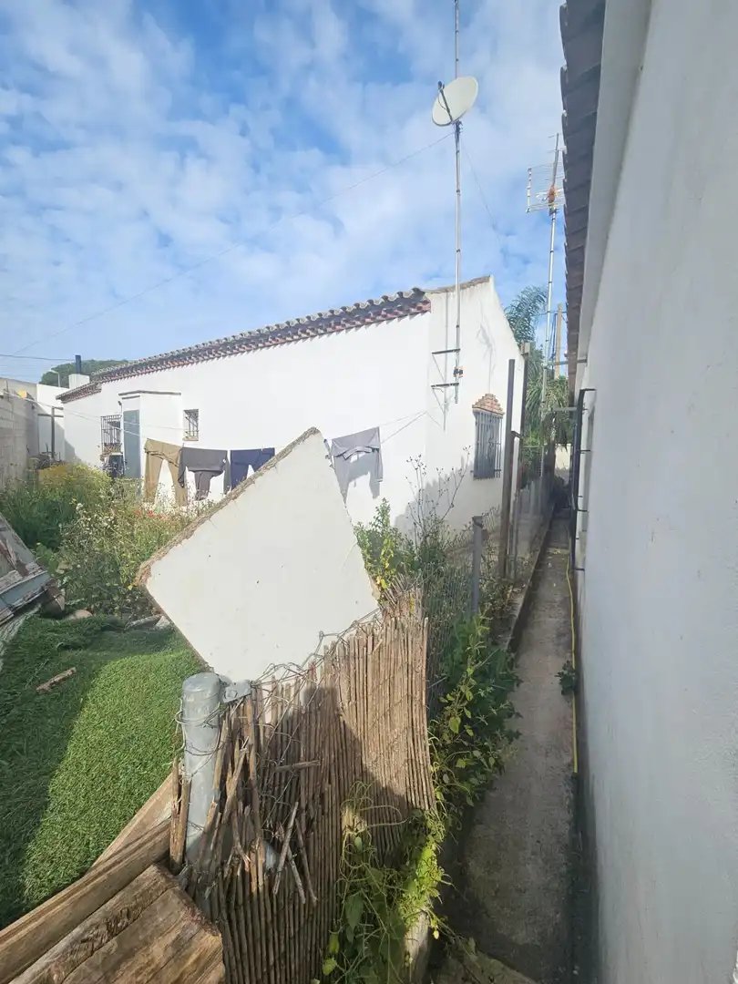 Vista exterior de Finca rústica en venda en Vejer de la Frontera amb Jardí privat i Piscina