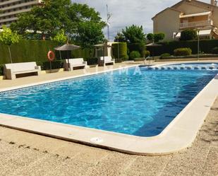 Piscina de Casa o xalet de lloguer en Benidorm amb Aire condicionat, Terrassa i Balcó