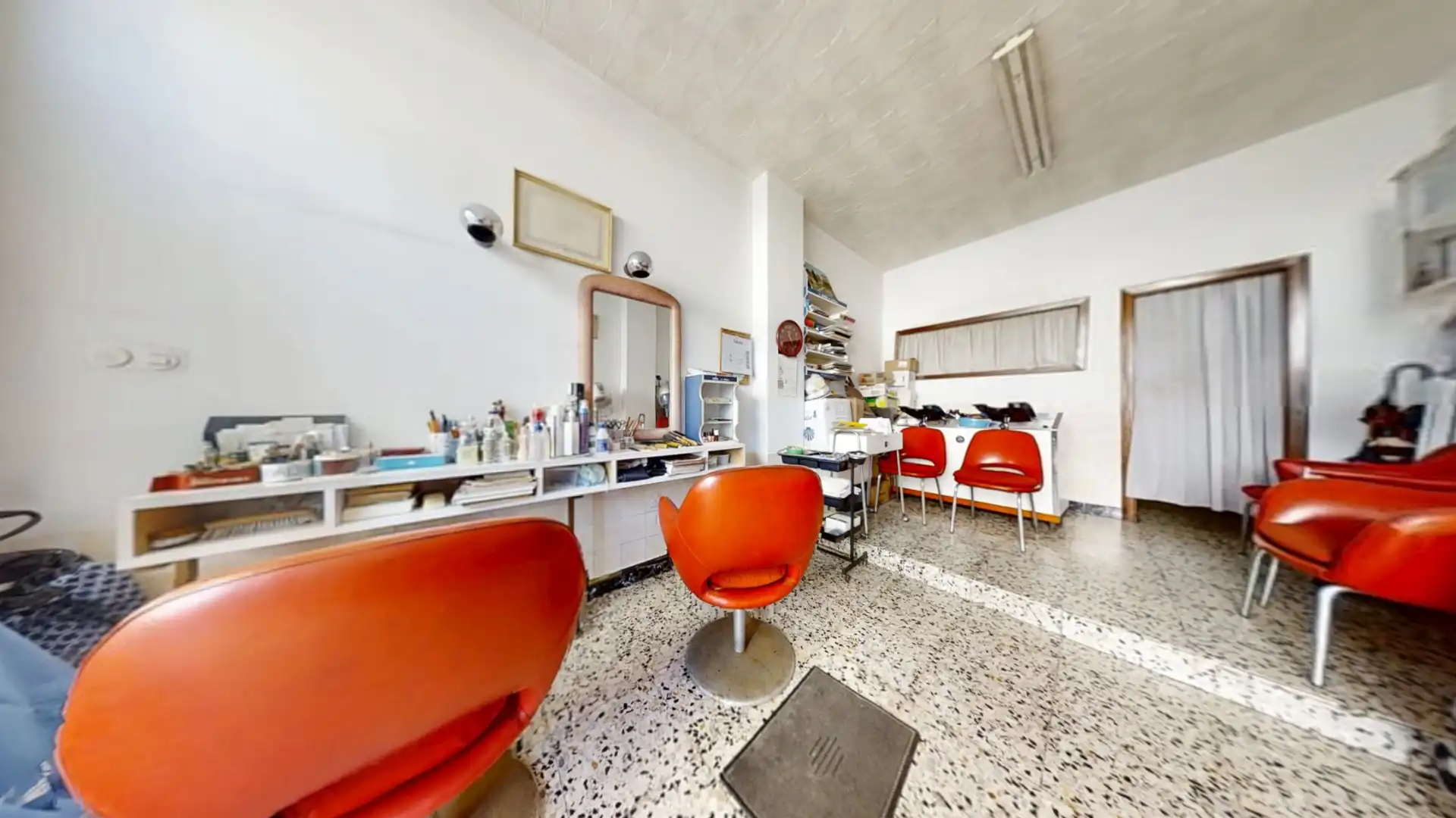 Local en venta en A Coruña Capital  con Amueblado