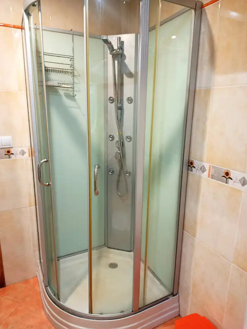 Baño de Piso en venta en Aller con Calefacción, Trastero y Amueblado