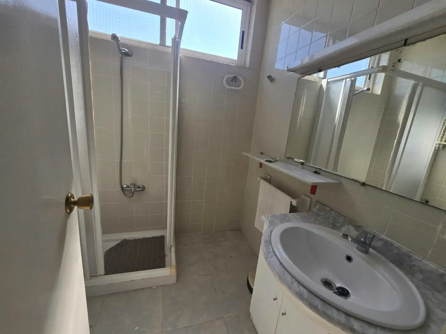 Bany de Apartament en venda en Castellón de la Plana / Castelló de la Plana amb Aire condicionat, Calefacció i Terrassa