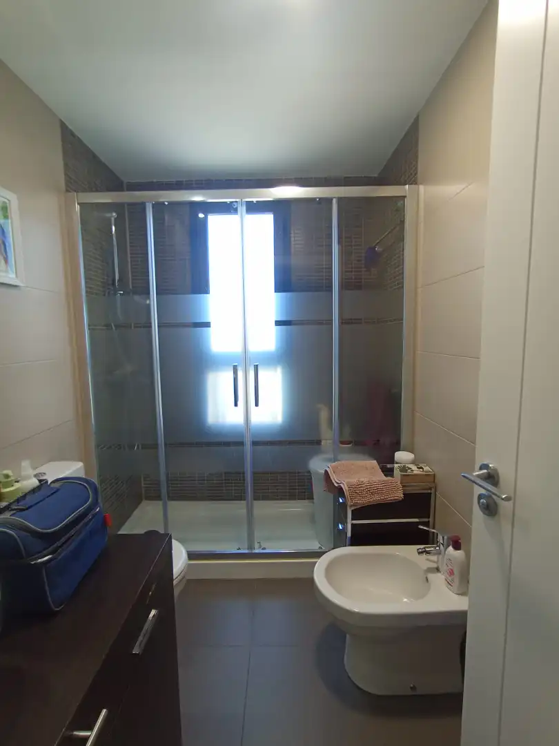 Bany de Pis en venda en Córdoba amb Aire condicionat, Calefacció i Terrassa