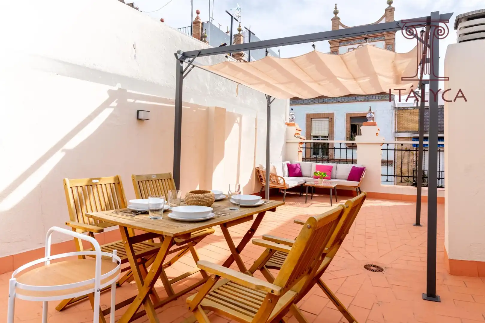 Terraza de Ático en venta en Sevilla con Aire acondicionado, Terraza y Amueblado