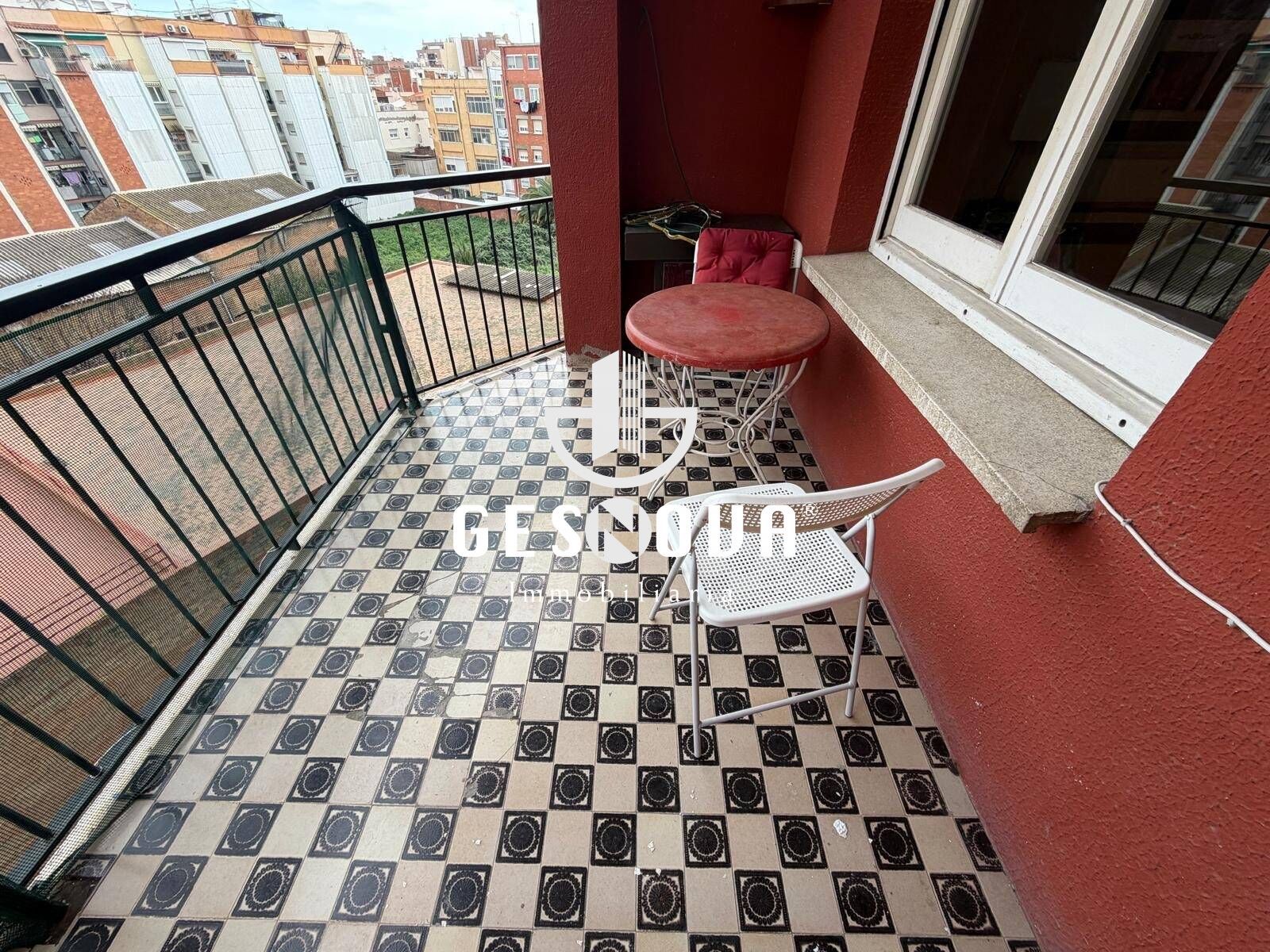 Balcony of Flat for sale in L'Hospitalet de Llobregat  with Balcony
