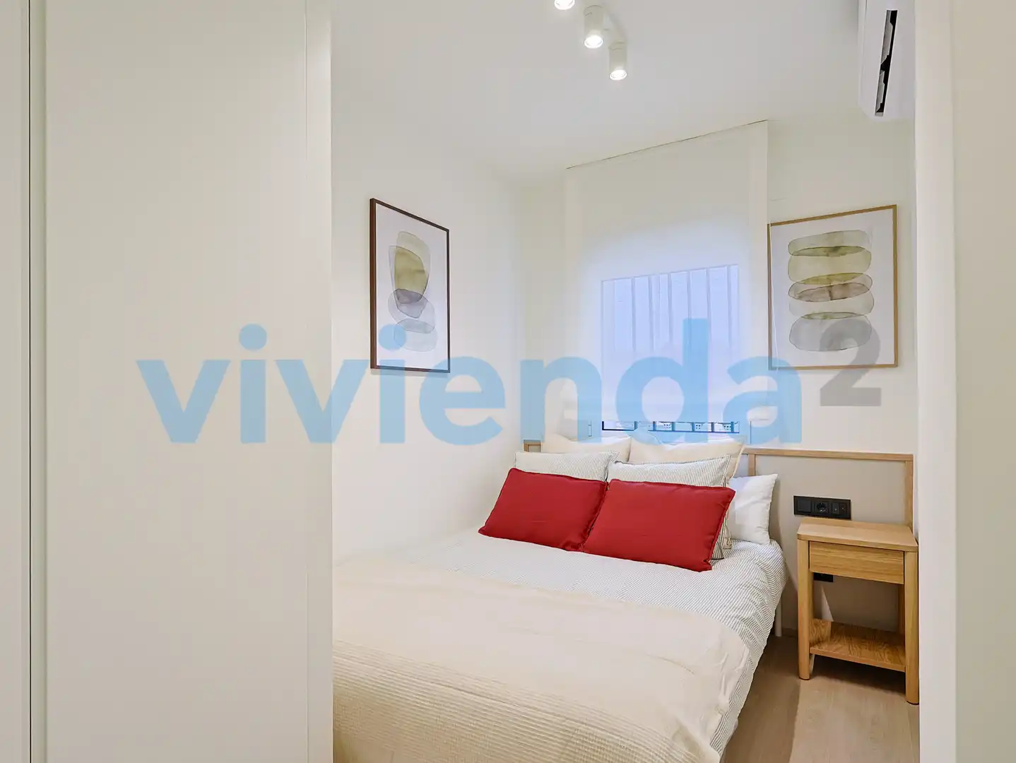 Schlafzimmer von Wohnung zur Miete in Madrid mit Klimaanlage und Balkon