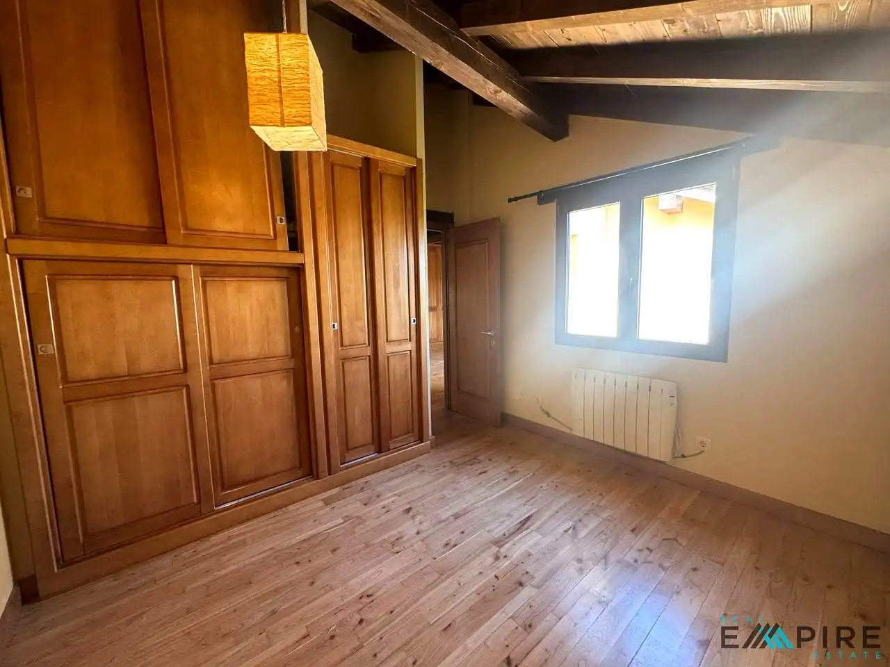 Dormitori de Casa adosada de lloguer en Ortigosa del Monte amb Calefacció