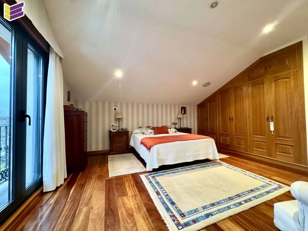 Dormitori de Casa o xalet en venda en O Porriño   amb Calefacció, Jardí privat i Parquet