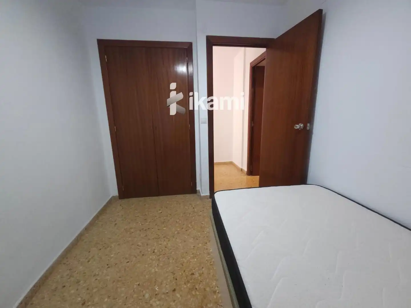 Habitación de Piso en venta en Valencia con Aire acondicionado, Calefacción y Terraza