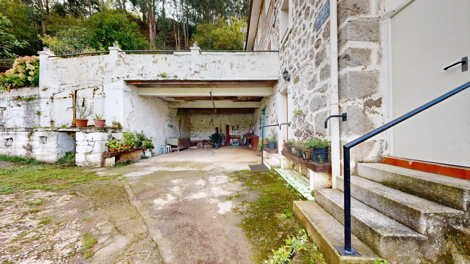 Garden of Houses for sale in Abanto y Ciérvana-Abanto Zierbena  with Heating