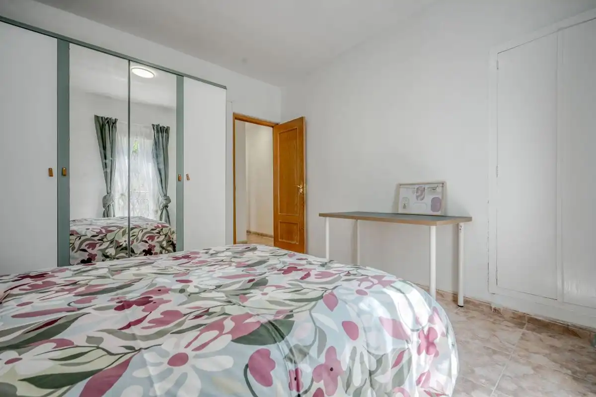 Habitación de Casa adosada en venta en Arganda del Rey con Calefacción y Trastero
