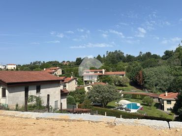 Casa amb jardí en venda a O Pereiro de Aguiar