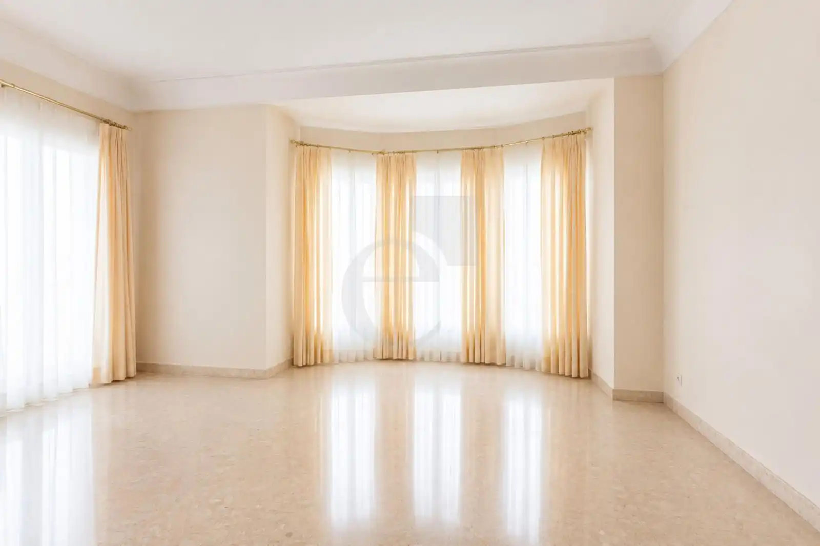 Wohnzimmer von Wohnung zum Verkauf in Valencia mit Klimaanlage, Terrasse und Abstellraum