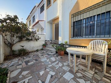 Casa pareada en venta en Churriana