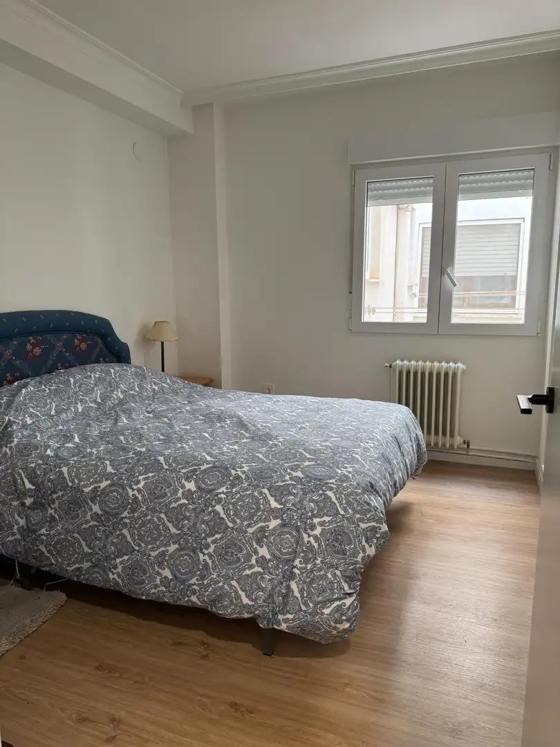 Schlafzimmer von Wohnung zum Verkauf in Yecla mit Heizung
