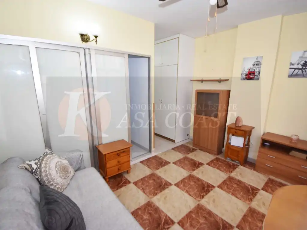 Wohnung zum Verkauf in Fuengirola mit Terrasse