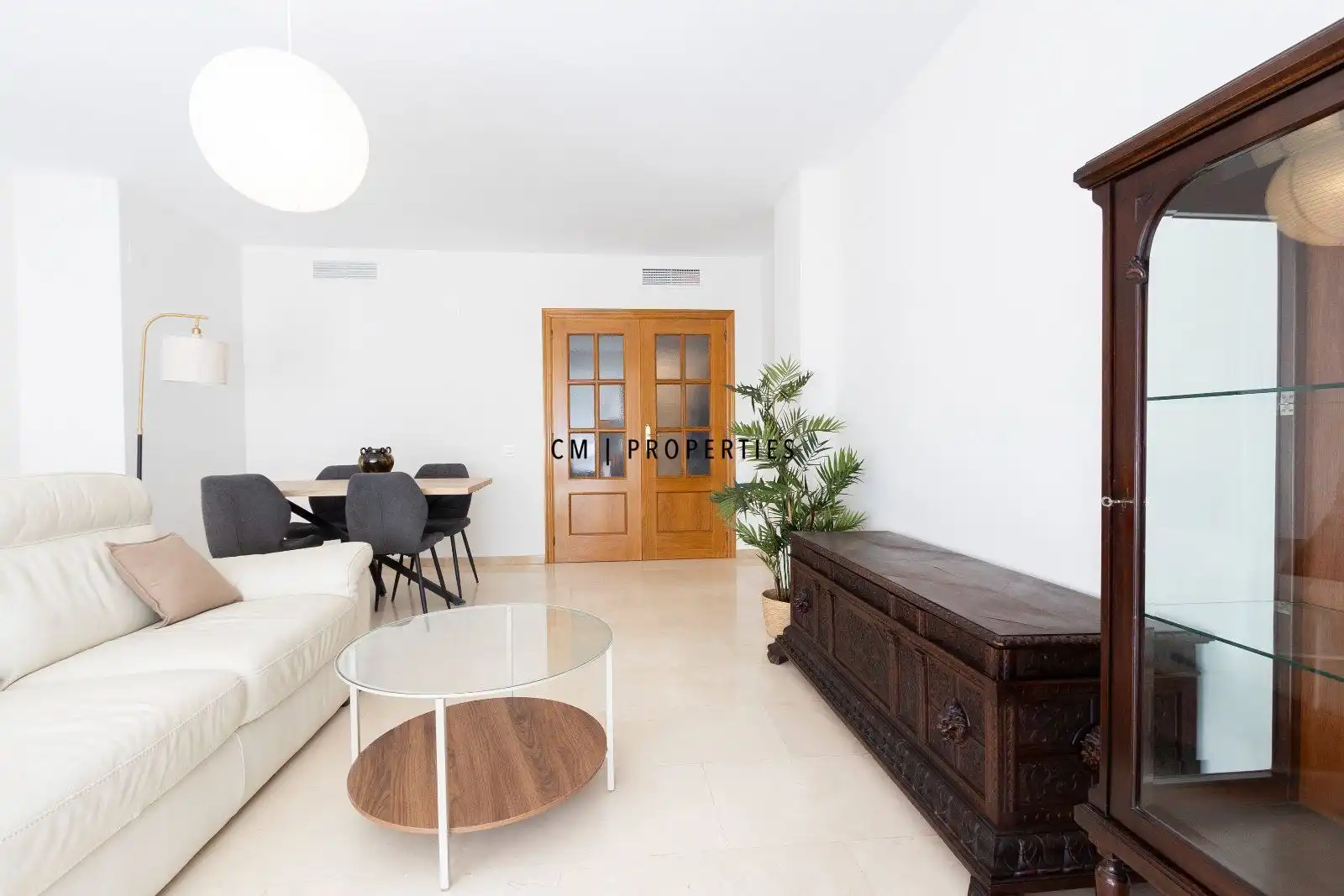 Sala de estar de Piso de alquiler en Valencia con Aire acondicionado, Calefacción y Terraza
